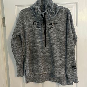 Women’s calvin Klein sweatshirt in excellent condition